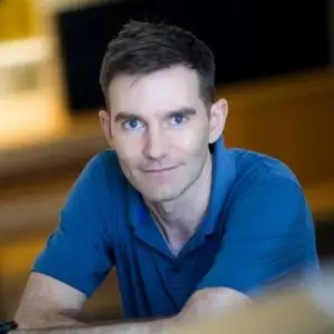 Dr. Peter Simpson