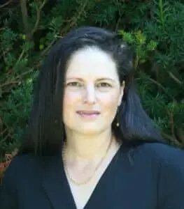 Headshot of Rinath Jeselsohn, MD